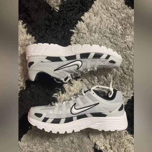 Size 13 - Nike P-6000 Pure Platinum - Picture 3 of 5